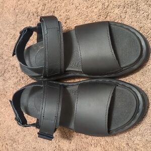 SoftWair Dr. Martens Women's Black Sandals Size 7